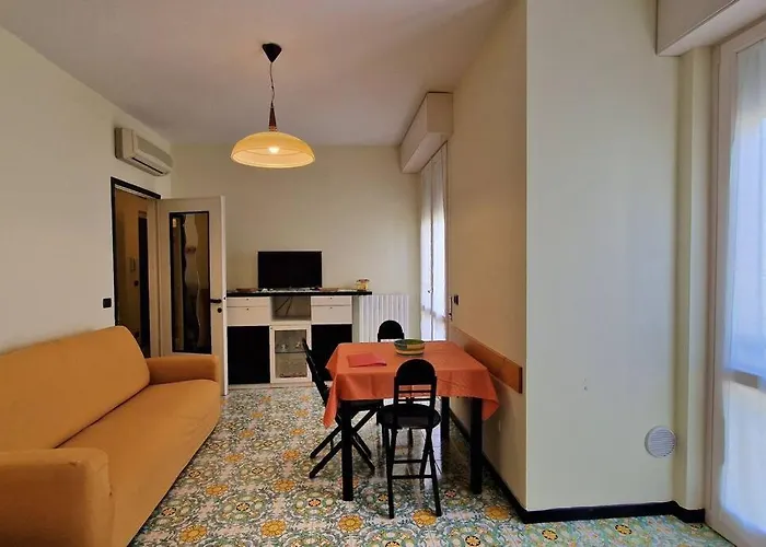 Center - View * لاتيزي
